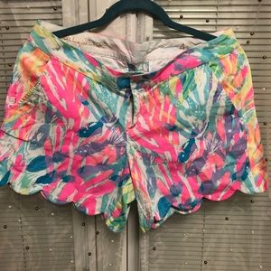 Lilly Pulitzer buttercup shorts